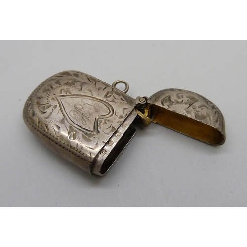 853 - A oval silver vesta case, Birmingham 1899