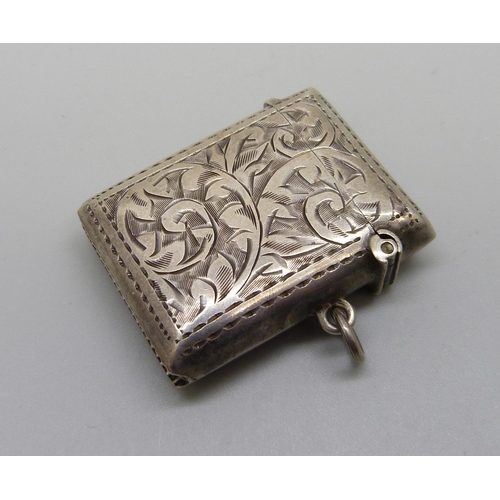 855 - A silver vesta case, Birmingham 1921