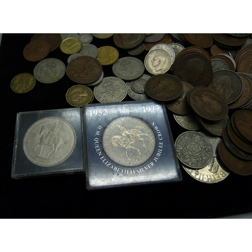 865 - A collection of British and foreign coins