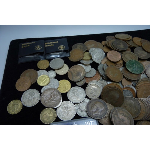 865 - A collection of British and foreign coins