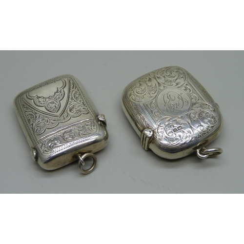 994 - Two silver vesta cases with engraved detail, 60g