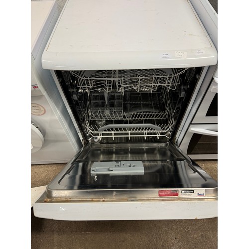 2109 - A Hotpoint FDPF481 Aquarius+ dishwasher