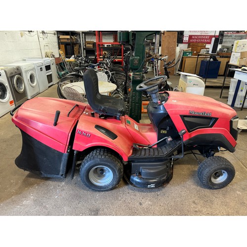 2132 - A Mountfield 1636H ride on lawn mower