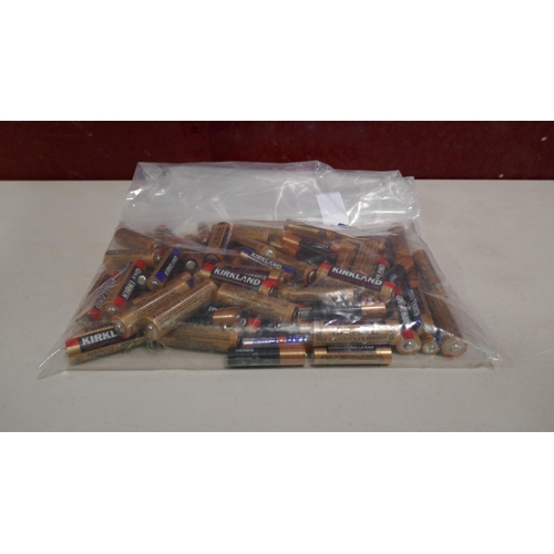 6070 - Qty Of Mixed Batteries And Reading Glasses (330-63,64,76,89) *This lot is subject to VAT