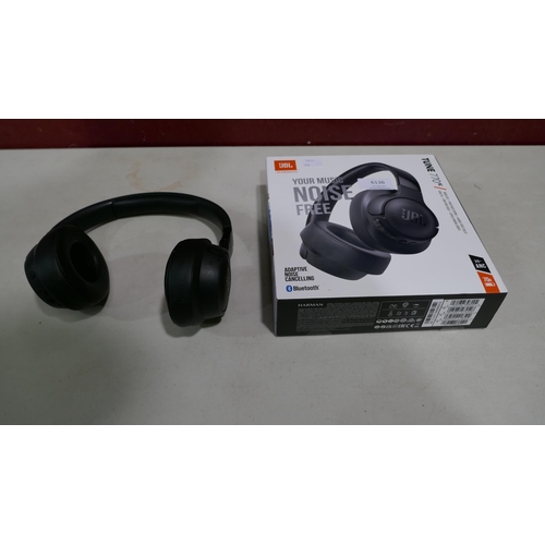 6136 - Jbl Tune 770 Black Headphones   (330-19) *This lot is subject to VAT