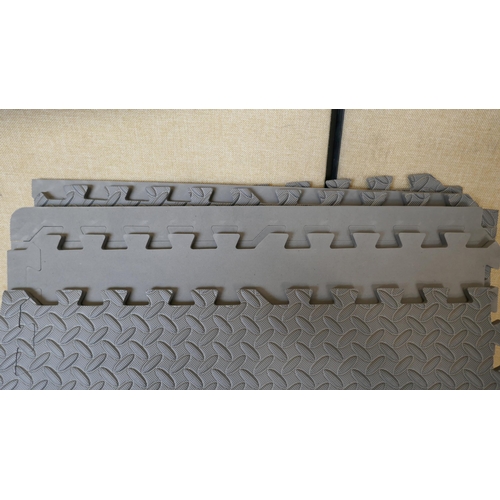 6047 - Best Step Mat Comfort Flooring (330-176) *This lot is subject to VAT