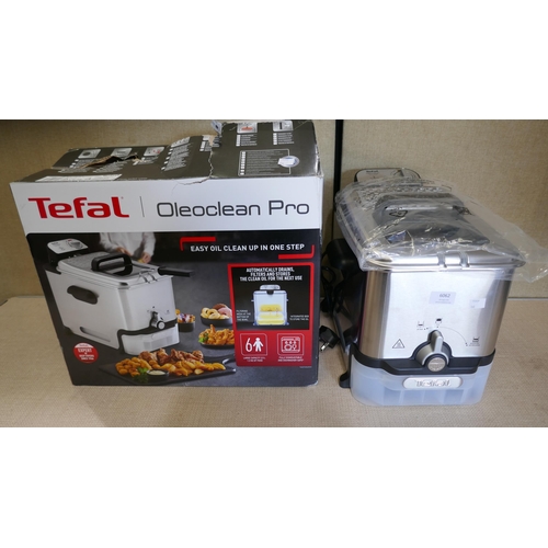 6062 - Tefal Fryer   (330-193) *This lot is subject to VAT