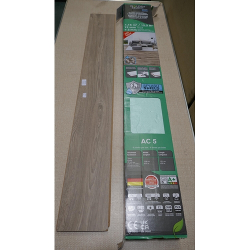 6174 - Pack Of Hartford Oak Flooring (330-282) *This lot is subject to VAT