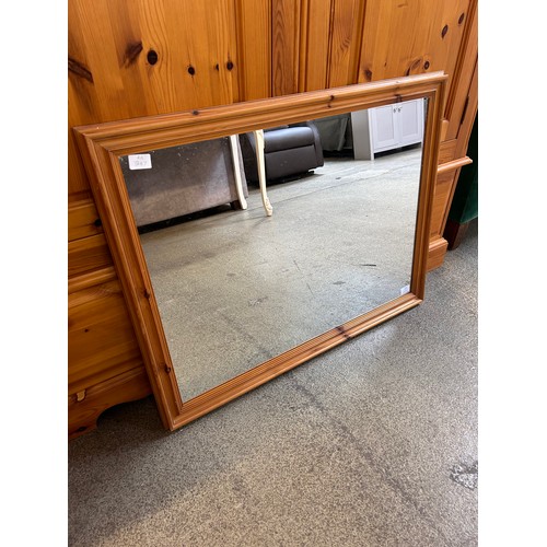 1476 - A pine framed mirror