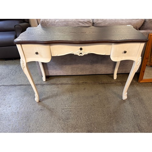 1491 - A dressing table with a wood top and a white painted base