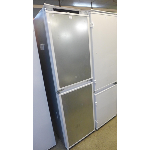 4005 - Zanussi 50/50 fridge freezer  (454-227)   *  This lot is subject to vat