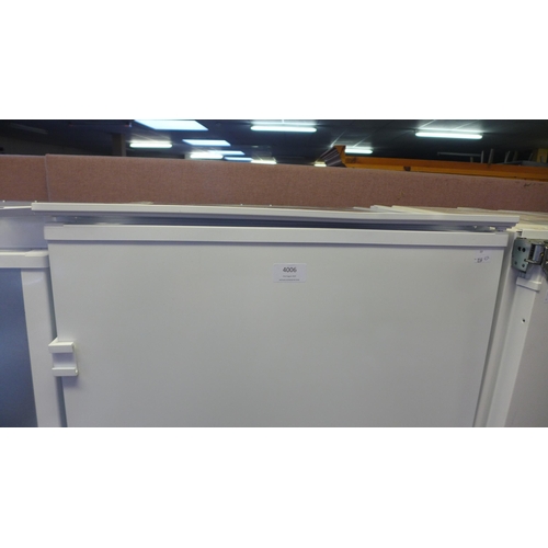 4006 - Zanussi 70/30 fridge freezer  (454-230)   *  This lot is subject to vat