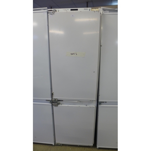 4007 - Miele 70/30 Fridge Freezer, H1770xW559xD545 - model no. KFN37432iD, Original RRP £1832.5 inc. vat   ... 