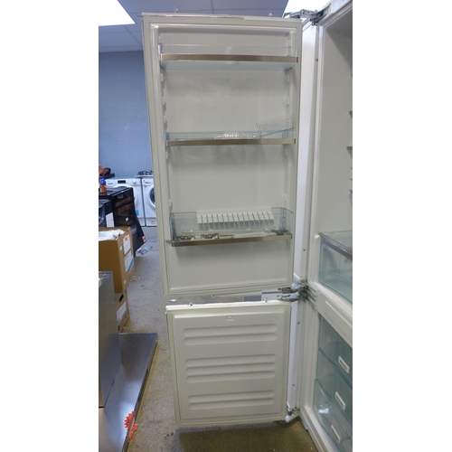 4007 - Miele 70/30 Fridge Freezer, H1770xW559xD545 - model no. KFN37432iD, Original RRP £1832.5 inc. vat   ... 