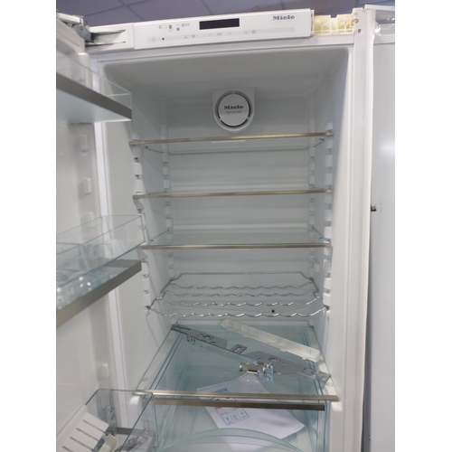 4007 - Miele 70/30 Fridge Freezer, H1770xW559xD545 - model no. KFN37432iD, Original RRP £1832.5 inc. vat   ... 