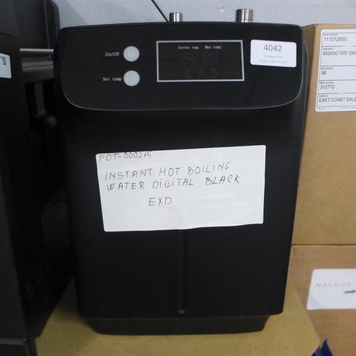 4042 - Digital Instant Boiling Hot water tank  (454-226)   *  This lot is subject to vat