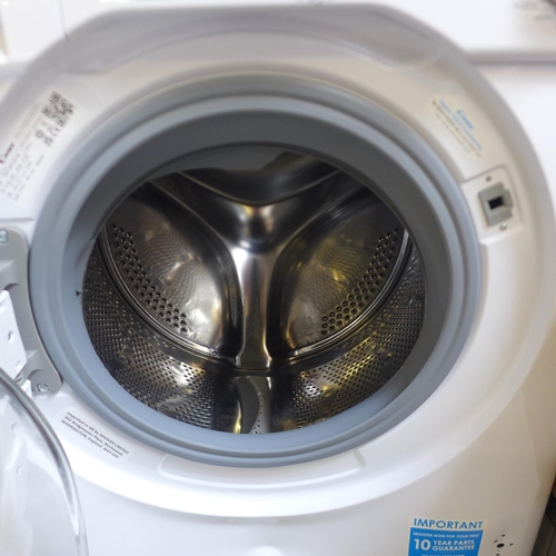 4108 - Candy Smart 8KG Integrated Washing Machine ( Dented Front Casing) H820xW600xD530, Original RRP £374.... 