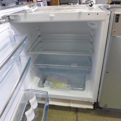 4171 - Bosch Under Counter fridge, H820xW598xD548 - model no. KUR15AFF0G, Original RRP £374.16 inc. vat   (... 