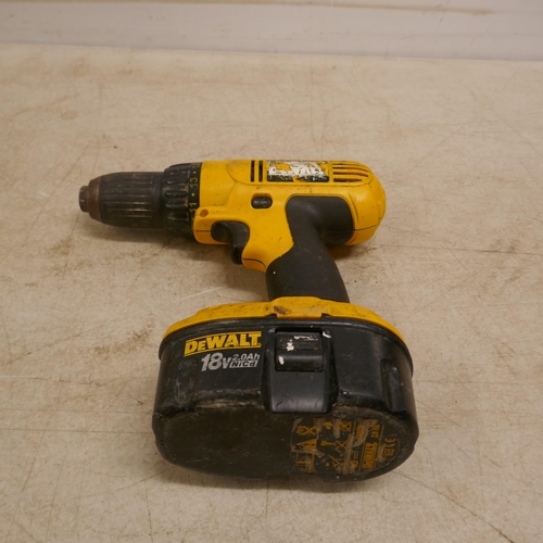 2010 - A quantity of DeWalt equipment including a DeWalt cordless drill, an 18v DeWalt battery, an 18v DeWa... 