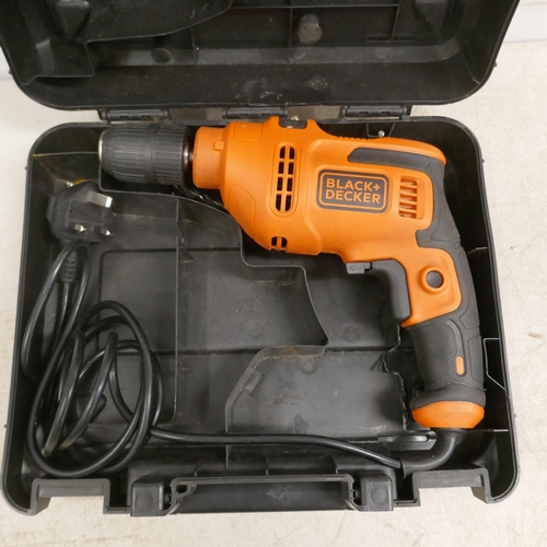 2021 - A Black and Decker KA310 240v sander, a Black and Decker BEH200 drill with drill bits and a 5 litre ... 