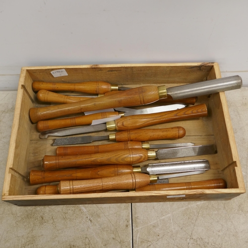 2032 - A box of 14 high quality HSS Robert Sorby lathe tools