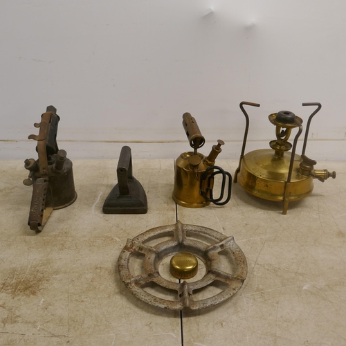 2070 - Two brass blow lamps, a vintage Salter iron and a brass Primus Buflam pressure stove