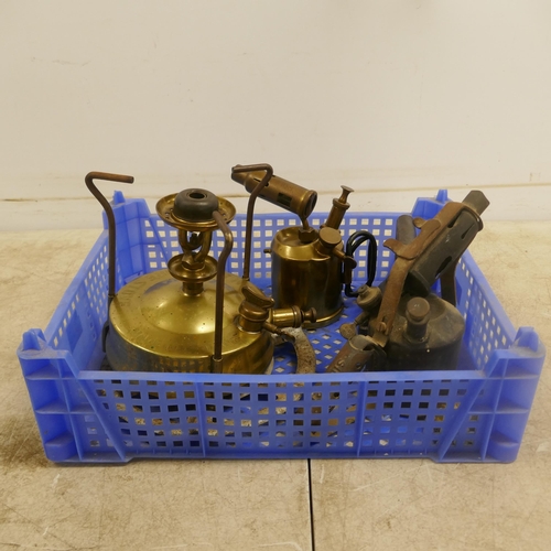 2070 - Two brass blow lamps, a vintage Salter iron and a brass Primus Buflam pressure stove