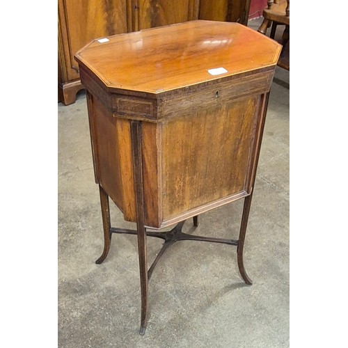 107 - An Edward VII inlaid mahogany octagonal lady's sewing table