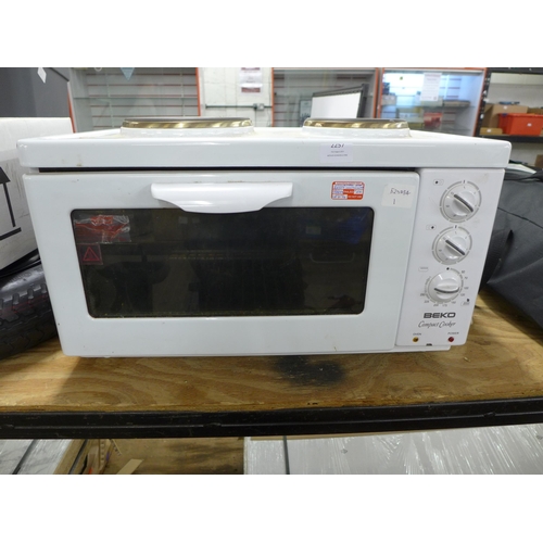 2257 - A Beko compact cooker, model number MC112W, 2500W (item has failed electrical safety test due to ear... 