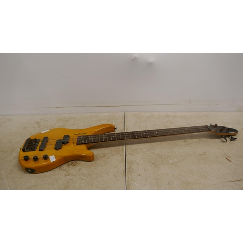 2091 - A Tanglewood Rebel bass guitar - missing two strings