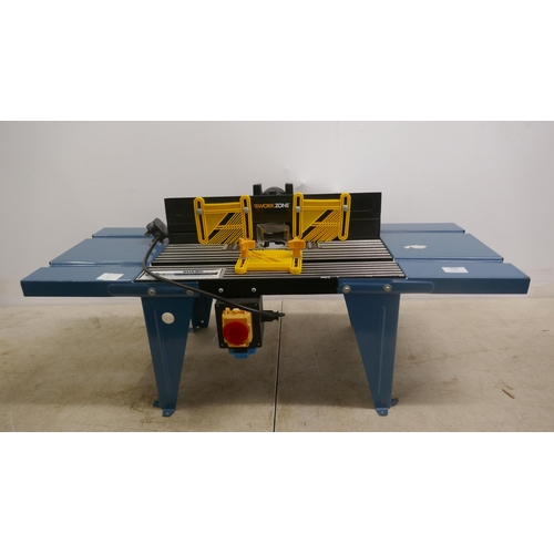 2092 - A Workzone router table, serial number CC09C3153