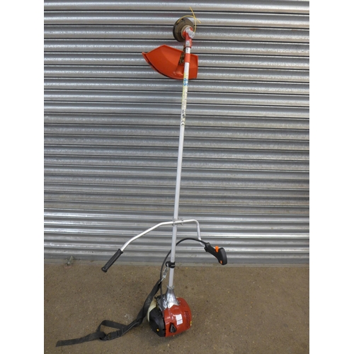 2157 - A McCulloch M300 X petrol driven strimmer and a BC580 petrol driven strimmer/brushcutter  * Police r... 