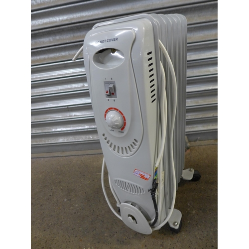 2243 - 3 oil radiators - 2 Home Comforts 1500W and 1 My Home 1500W (2 out 3 radiators have failed the elect... 