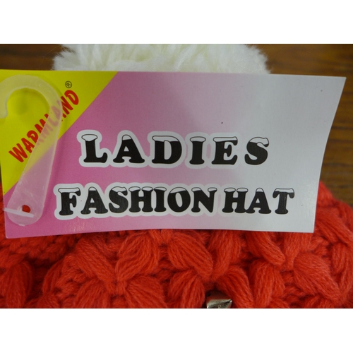 2247 - A large quantity of assorted wooly hats