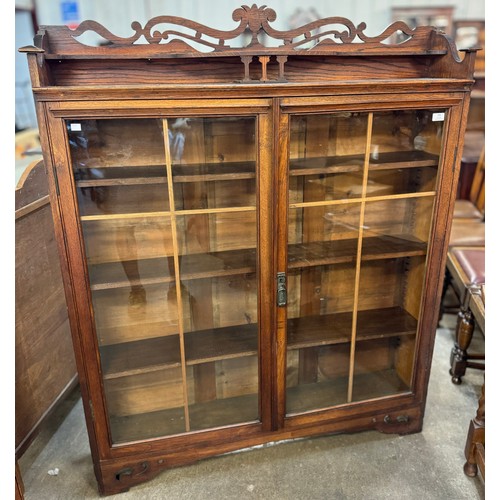 191 - A Victorian oak two door bookcase