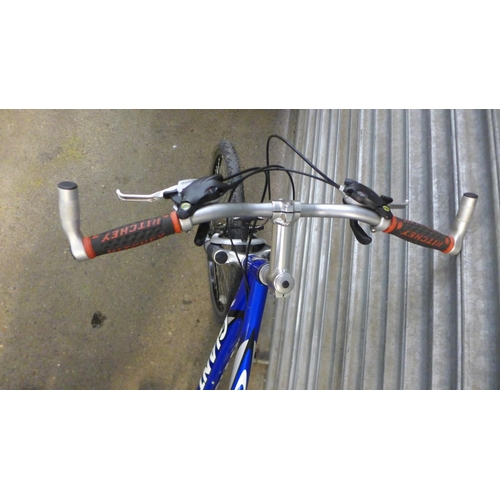 2139 - A Giant Rock SE aluminium framed, front suspension hardtail mountain bike  * Police repossession