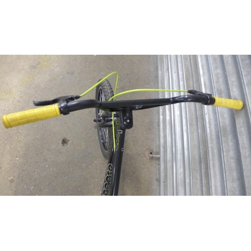 2142A - A Mongoose Logo BMX bike  * Police repossession