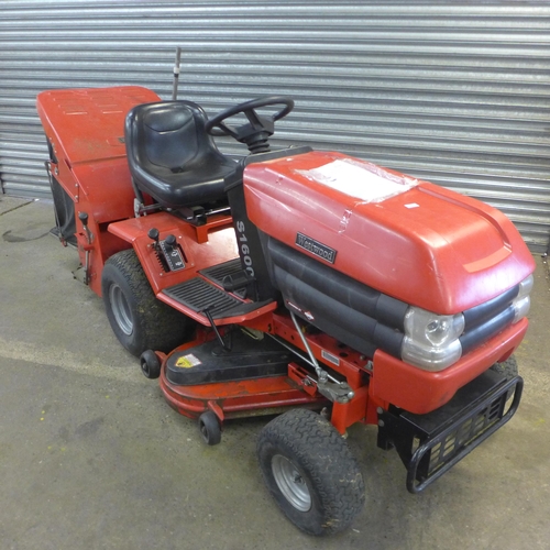 2151 - A Westwood S1600 ride on mower with automatic transmission with a Briggs and Stratton engine, twin b... 