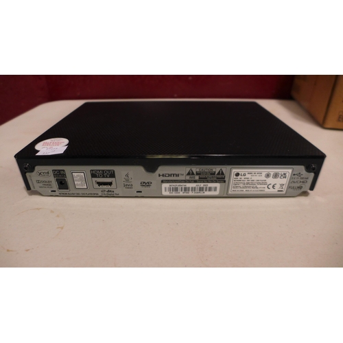 6101 - LG 4K Ultra Hd Bp350 Blu-Ray Player With Remote   (332-428) *This lot is subject to vat