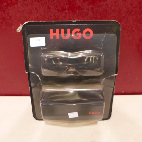 6143 - Hugo Mens Sunglasses     (332-161) *This lot is subject to vat