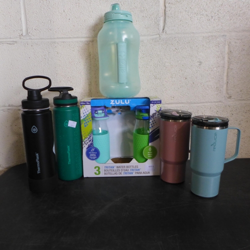 6011 - Two Thermoflasks, Two Reduce Flasks, Two Zulu bottles and an Ello water bottle (332-97,98,105,108) *... 