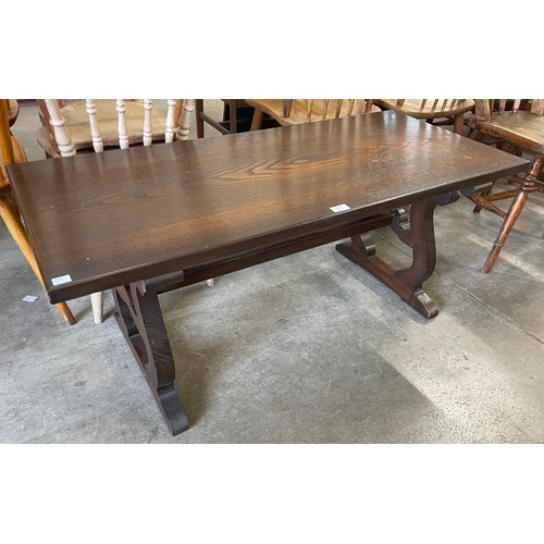 210 - An oak coffee table