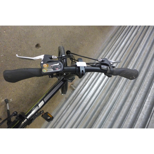 2128 - A Carrera Crosscity E folding electric bike - sold with battery but no charger (as found)  * Police ... 