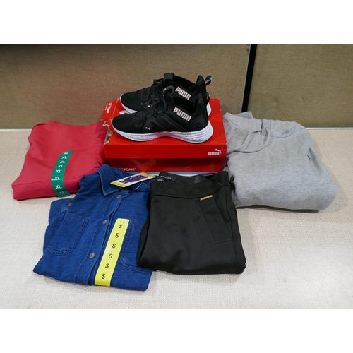 6067 - A Pallet of mixed clothing inc. 32degrees, Puma, etc. (328-604) *This lot is subject to Vat