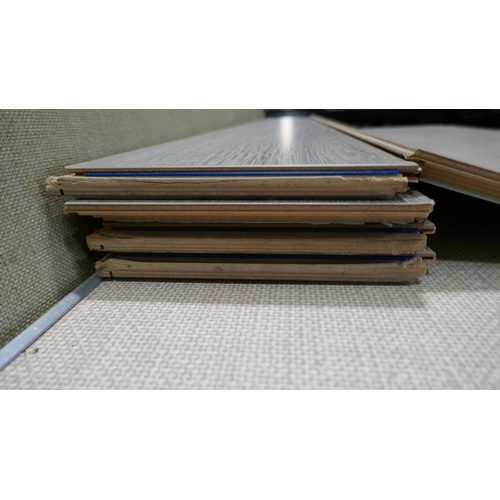 6235 - Quantity Of Misc Laminate Flooring  (330-6,79,205) *This lot is subject to VAT