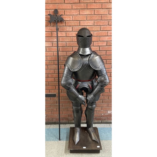 347 - A medieval style replica full body suit of armour, on stand