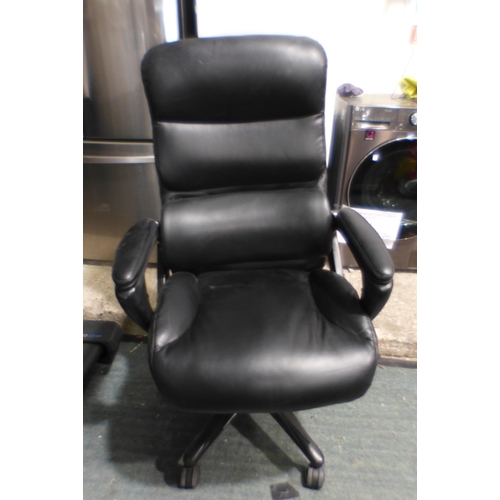 6338 - La-Z-Boy Air Exec Chair  Model 51537  , Original RRP £174.99 + vat (332-263) *This lot is subject to... 