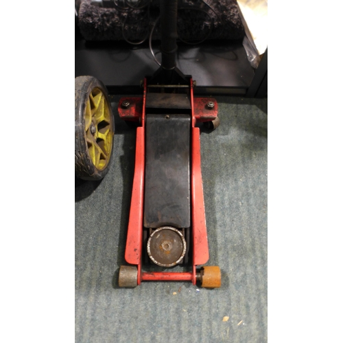 6339 - Arcan 2750Kg Xl Trolley Jack  And Champion Petrol Power Pressure Washer ( Both Sold As Scrap) (332-2... 