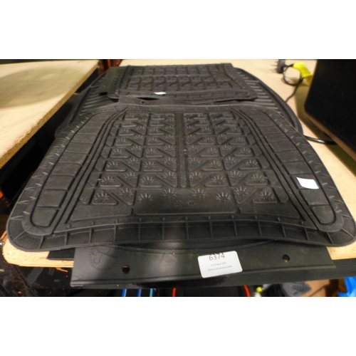 6374 - Michelin Rubber Car Mat Set  (Md980-16)   (332-178) *This lot is subject to vat