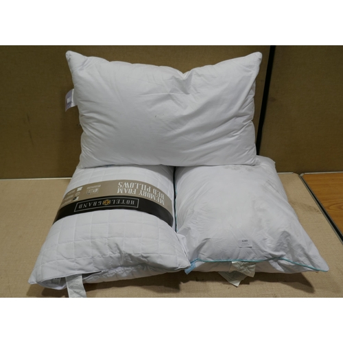 6289 - Three Mixed Hotel Grand Shredded Memory Foam Pillows (332-474) *This lot is subject to vat